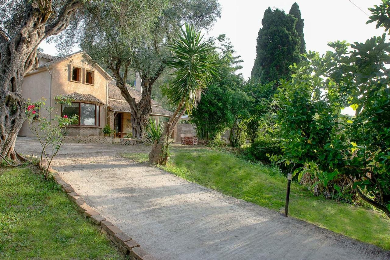 Villa Brigadoon Corfu Agios Ioannis Peristerion Extérieur photo
