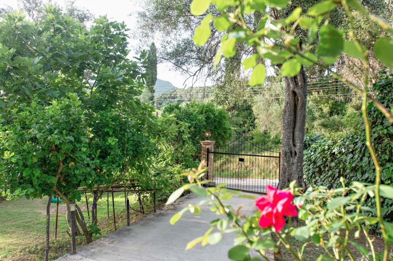 Villa Brigadoon Corfu Agios Ioannis Peristerion Extérieur photo